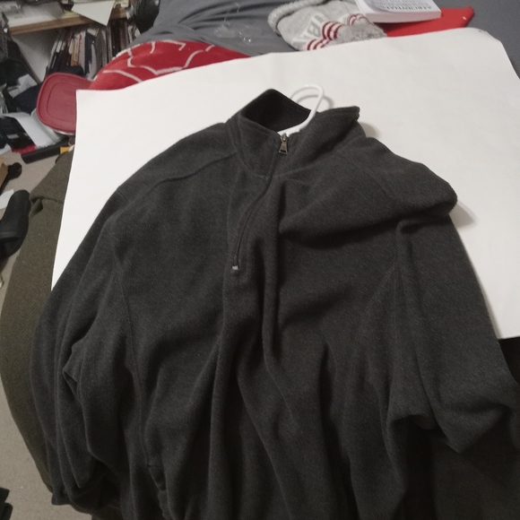 Saint John's Bay XL Half Zipped Men's Pullover Grey 100% Poly. Thailand Sweater - Picture 5 of 6